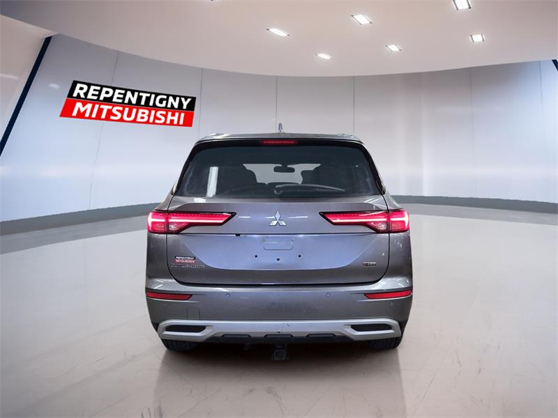 mitsubishi Outlander 2022 - 5