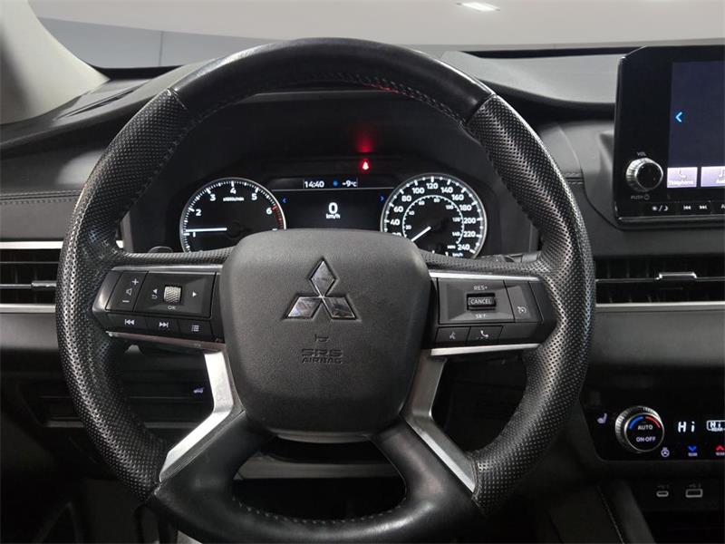 mitsubishi Outlander 2022 - 15