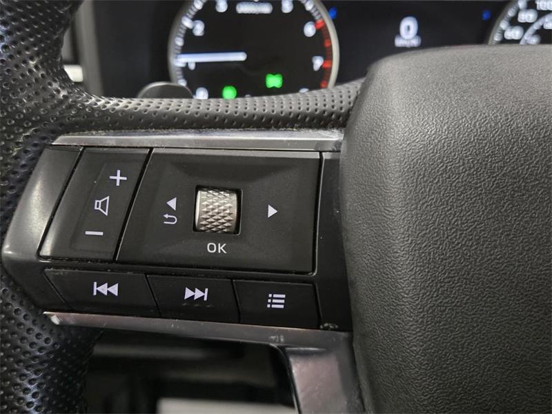 mitsubishi Outlander 2022 - 16