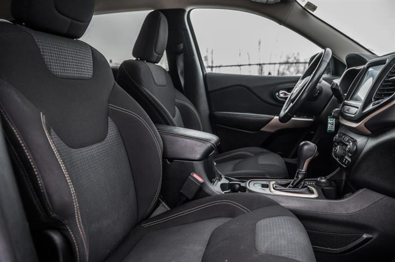 jeep Cherokee 2018 - 25