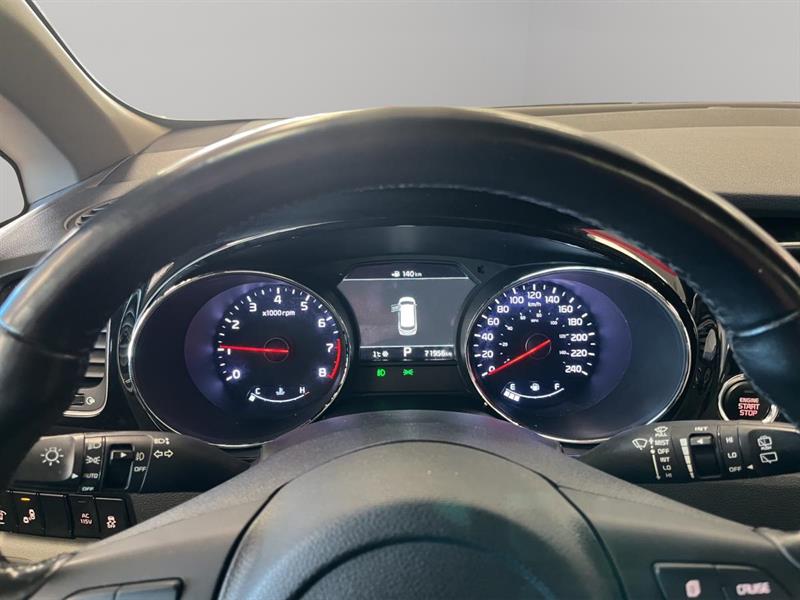 kia Sedona 2019 - 11