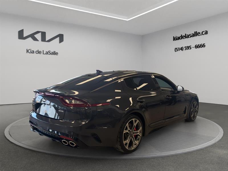 kia Stinger 2018 - 6