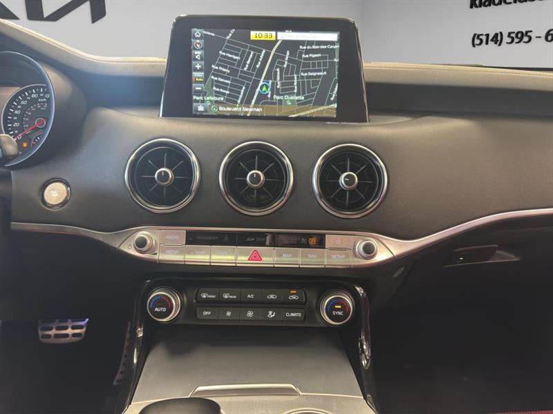 kia Stinger 2018 - 16