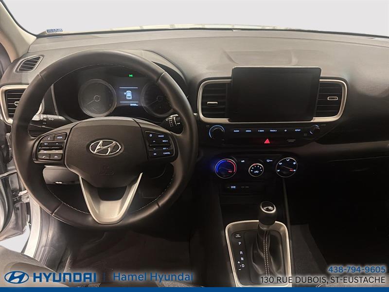 hyundai Venue 2022 - 14