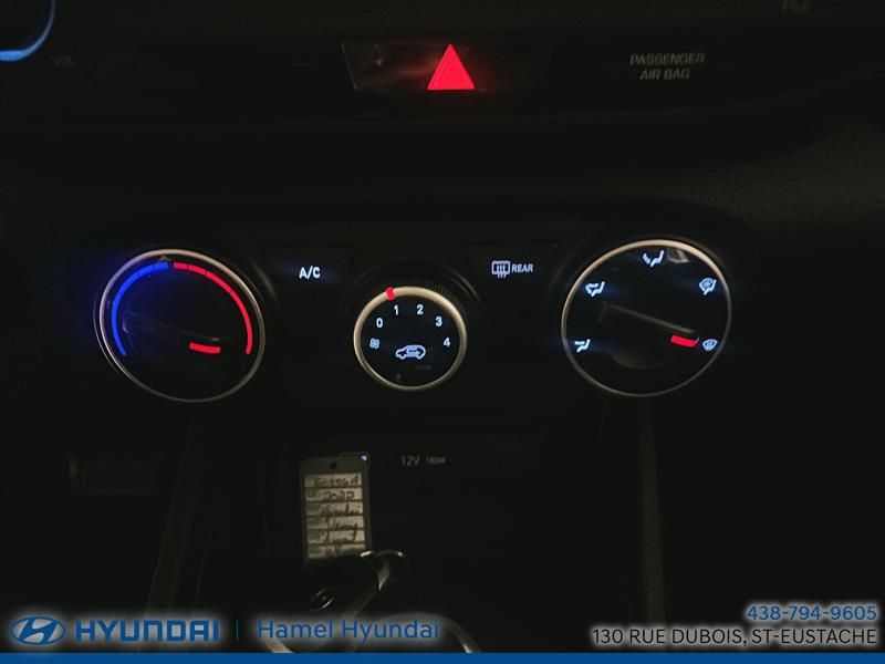 hyundai Venue 2022 - 17