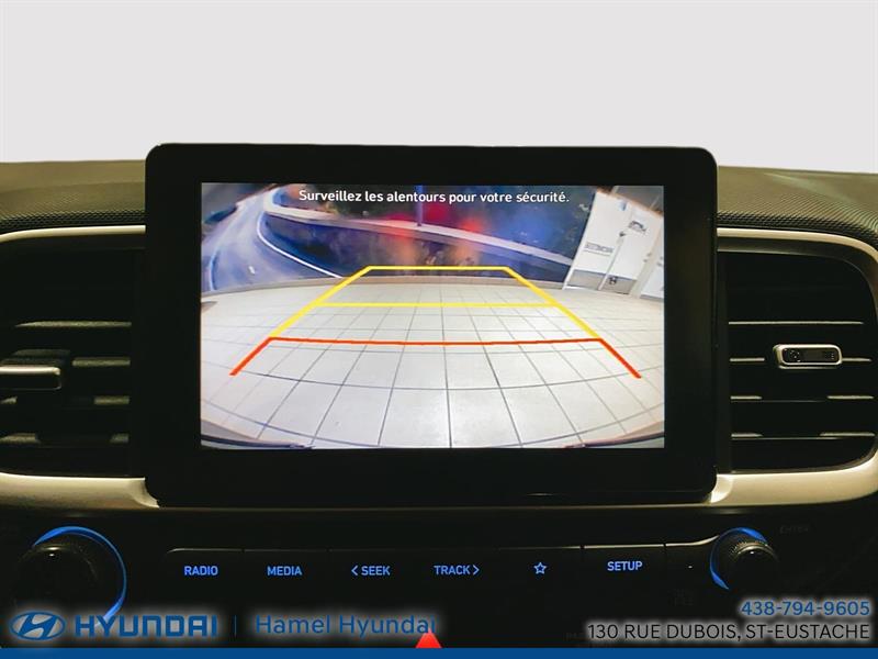 hyundai Venue 2022 - 16