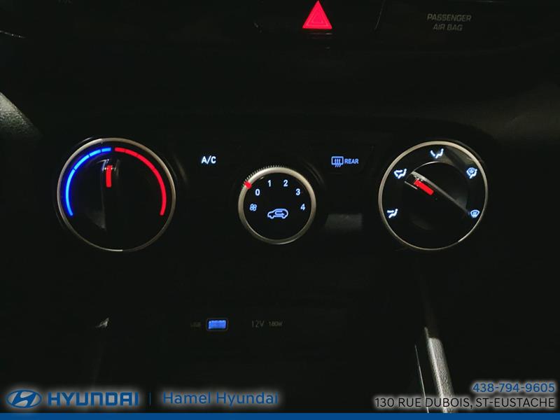 hyundai Venue 2022 - 17