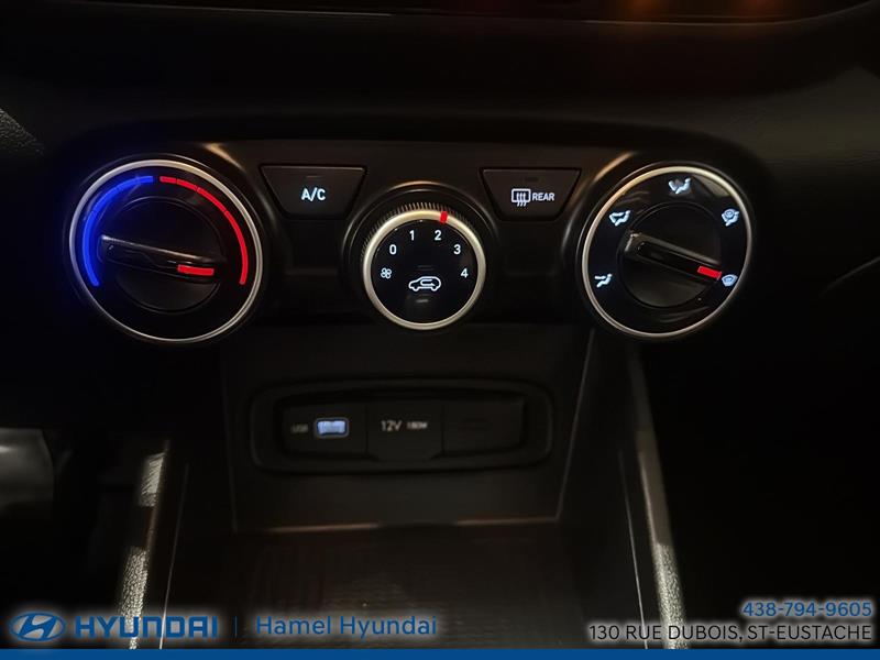 hyundai Venue 2022 - 17