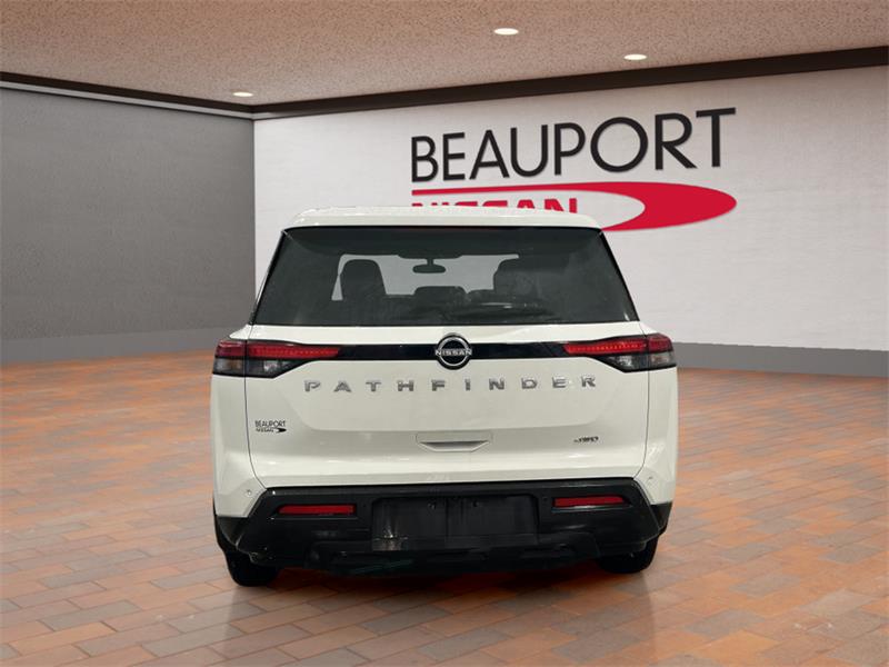 nissan Pathfinder 2022 - 3