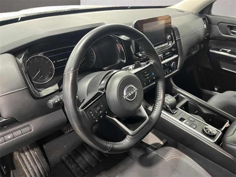 nissan Pathfinder 2022 - 16