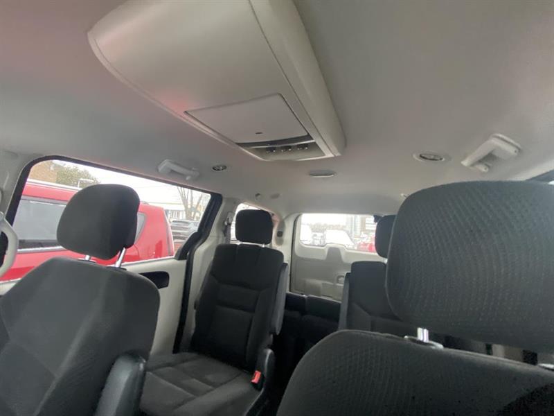dodge Grand Caravan 2017 - 11