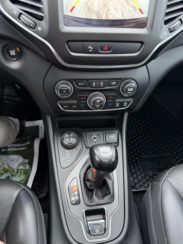 jeep Cherokee 2022 - 8