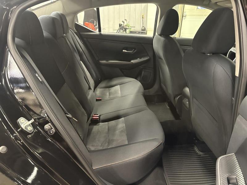 nissan Sentra 2022 - 36