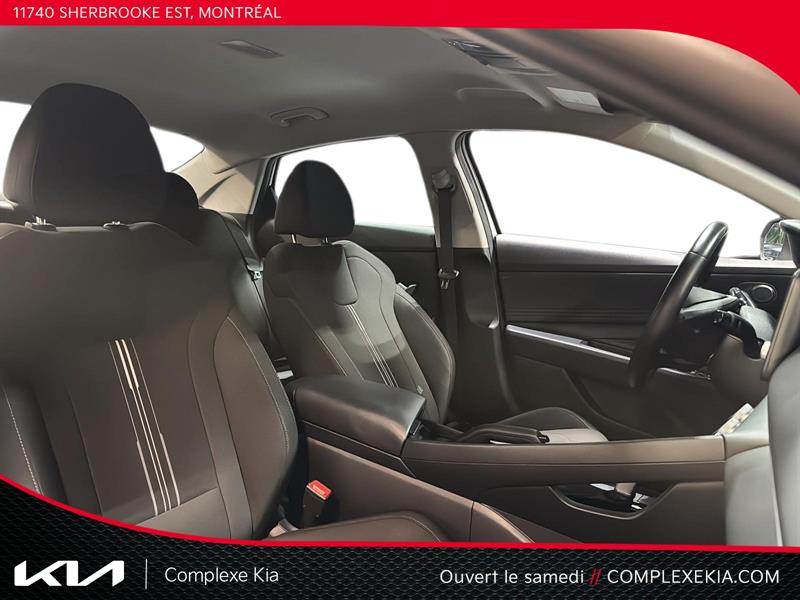 hyundai Elantra 2022 - 20