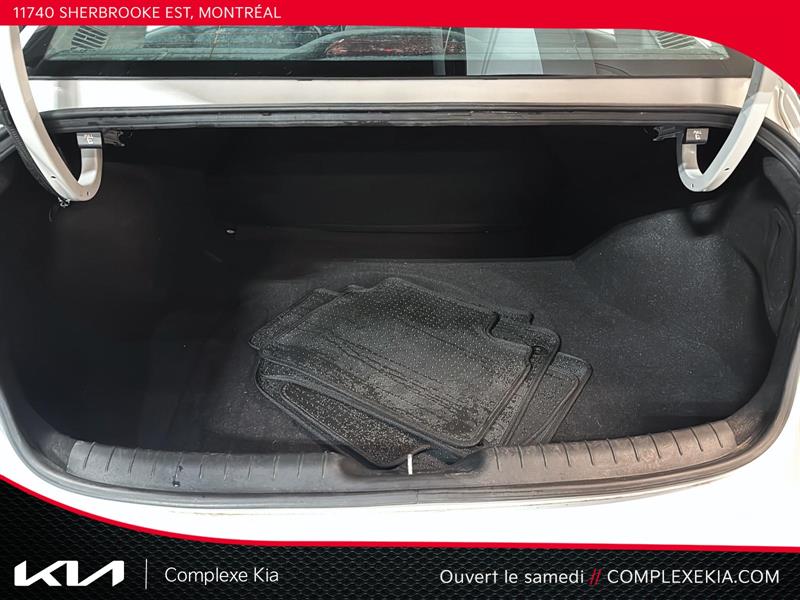 hyundai Elantra 2022 - 22