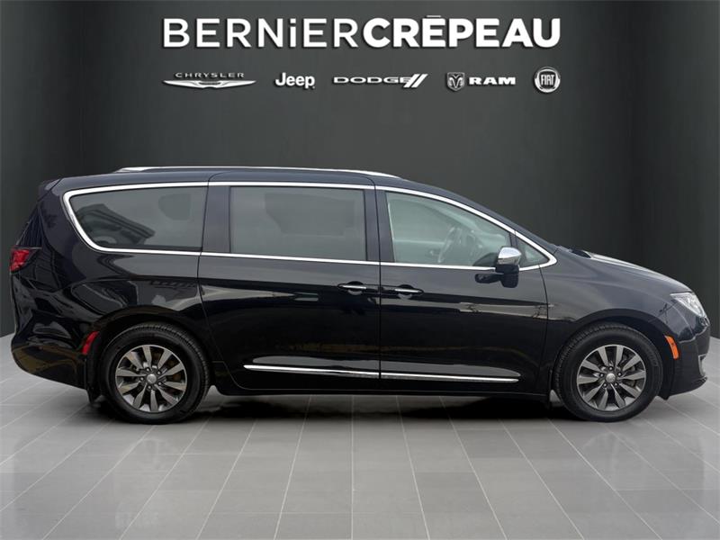 chrysler Pacifica Hybrid 2019 - 7