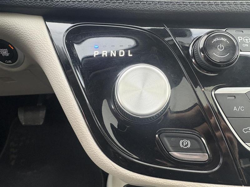 chrysler Pacifica Hybrid 2019 - 22