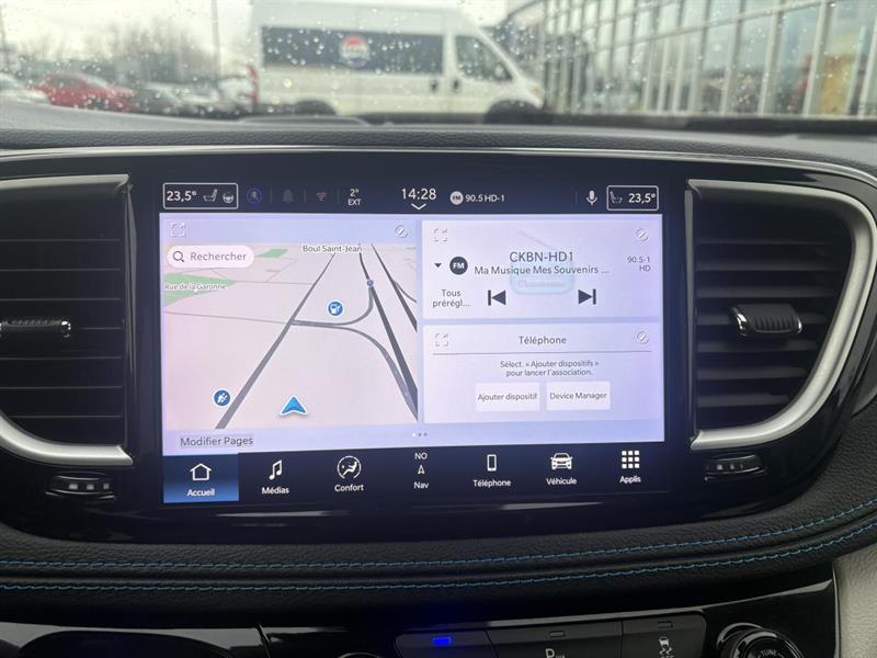 chrysler Pacifica Hybrid 2021 - 23