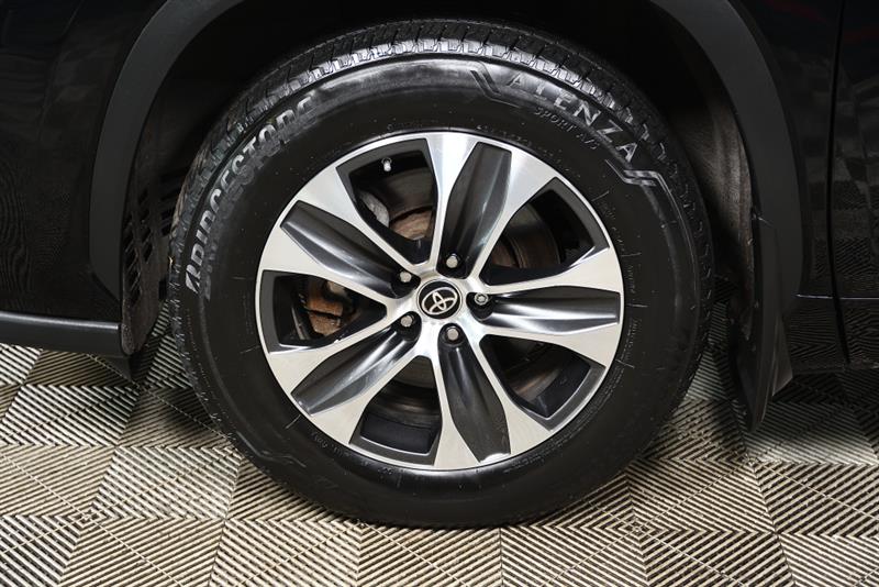 toyota Highlander Hybrid 2023 - 11