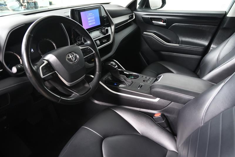 toyota Highlander Hybrid 2023 - 13