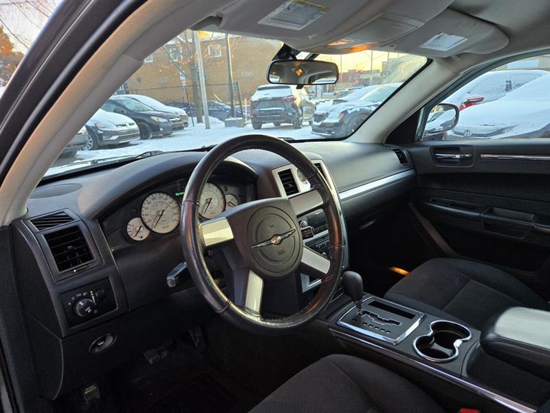 chrysler 300 2010 - 15