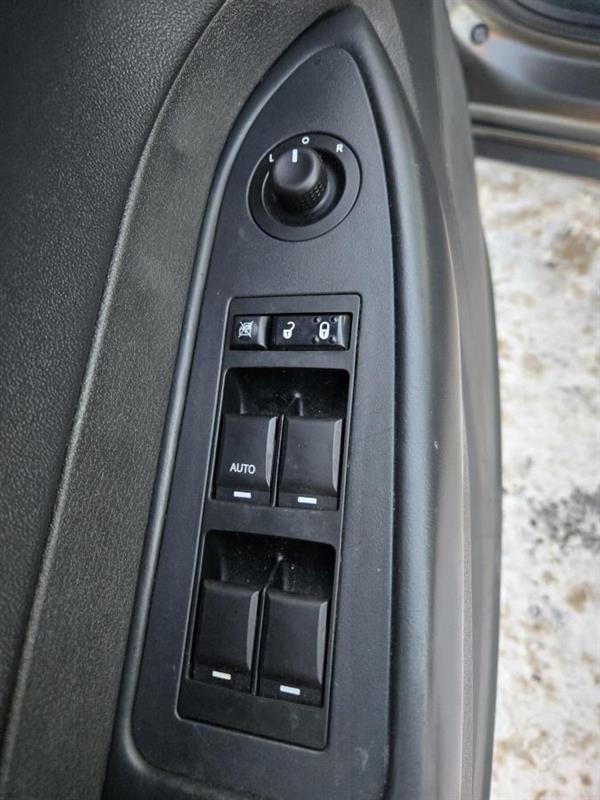 chrysler 300 2010 - 17