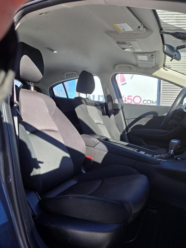 mazda Mazda3 2017 - 11