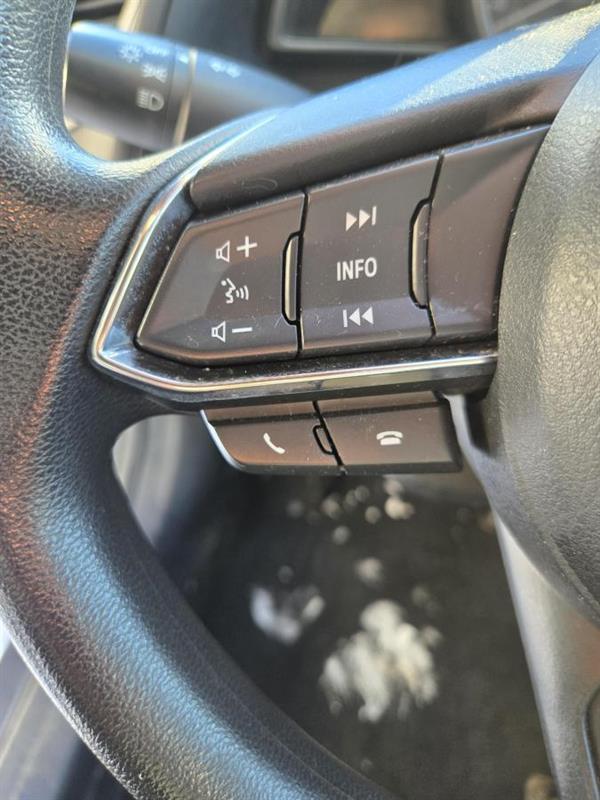 mazda Mazda3 2017 - 19