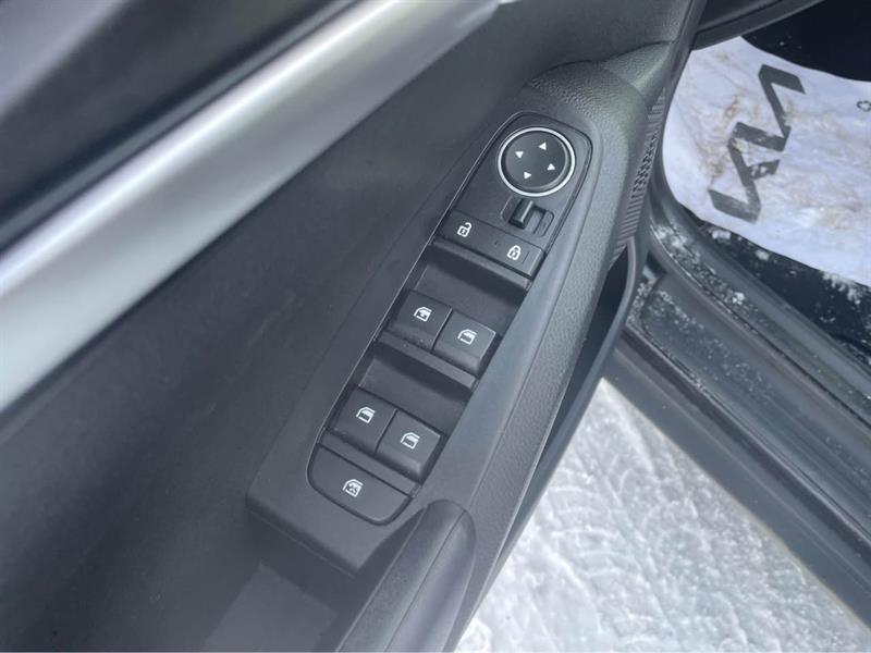 kia Seltos 2023 - 10