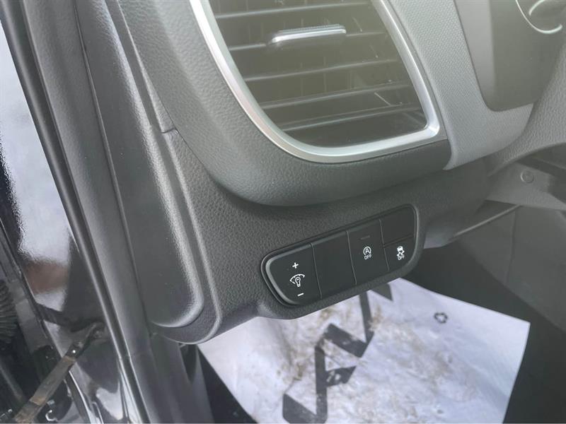 kia Seltos 2023 - 18