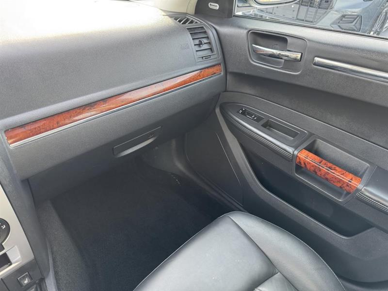 chrysler 300 2008 - 19