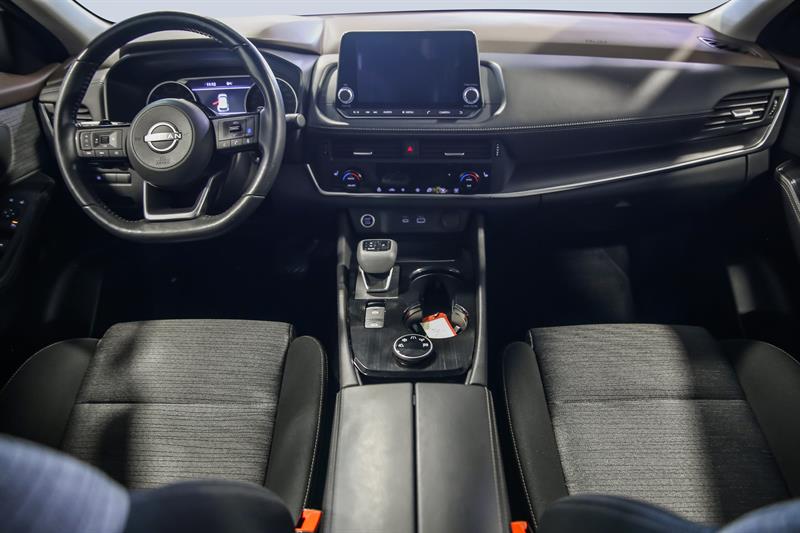 nissan Rogue 2023 - 25