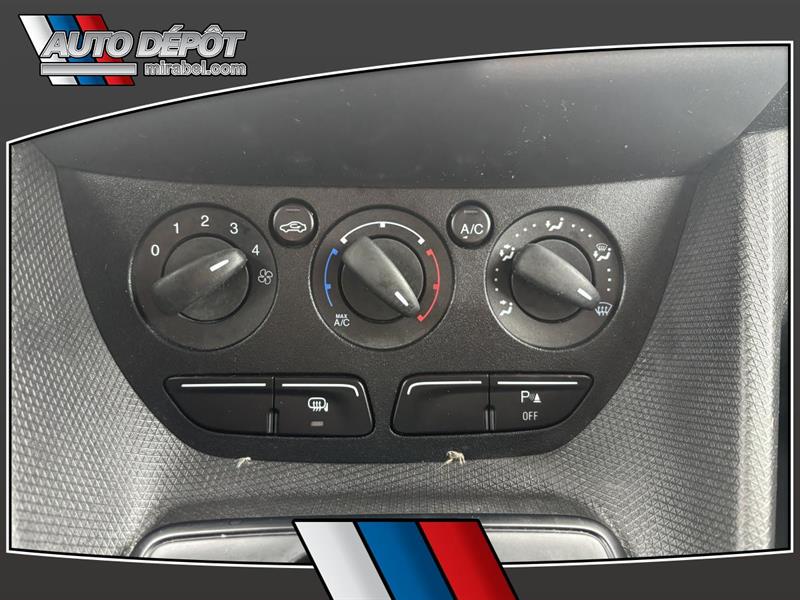 ford Transit Connect Van 2018 - 12