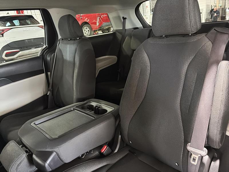 kia Carnival 2023 - 11