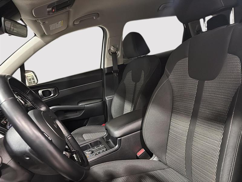 kia Sorento 2023 - 12