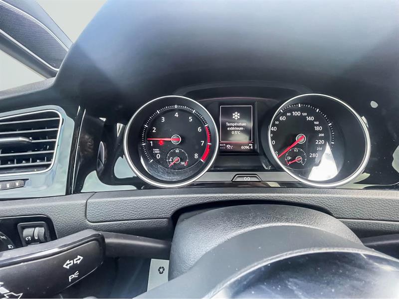 volkswagen Golf GTI 2021 - 13