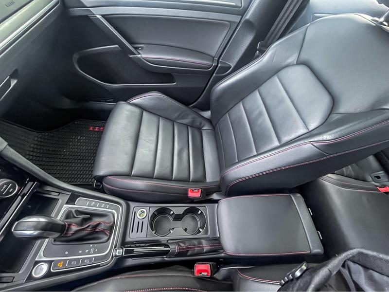 volkswagen Golf GTI 2021 - 14