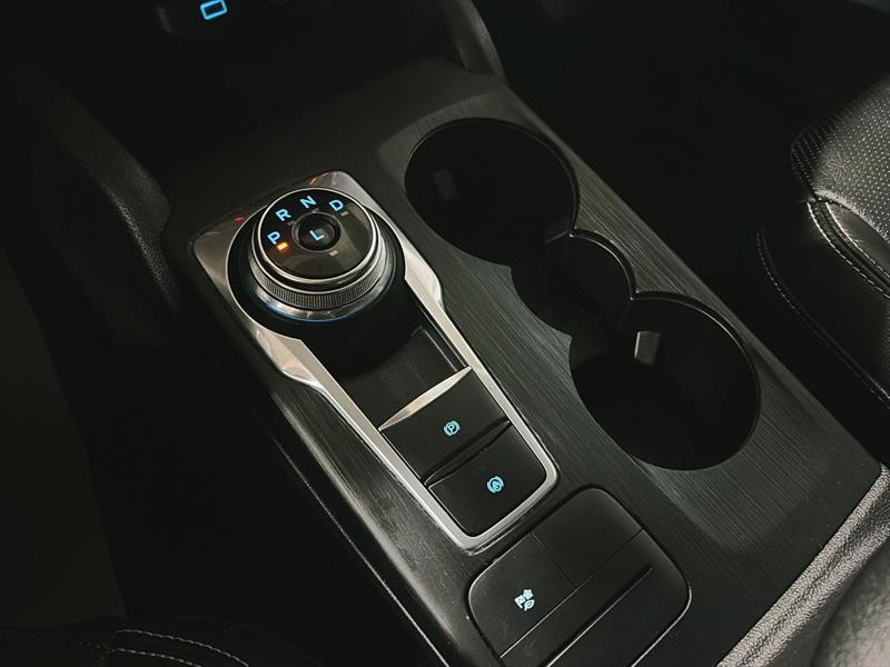 ford Escape Hybride 2021 - 19