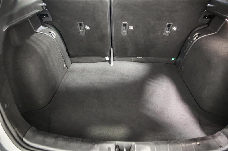 nissan Kicks 2023 - 25