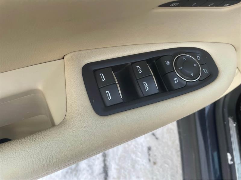 cadillac XT5 2017 - 12