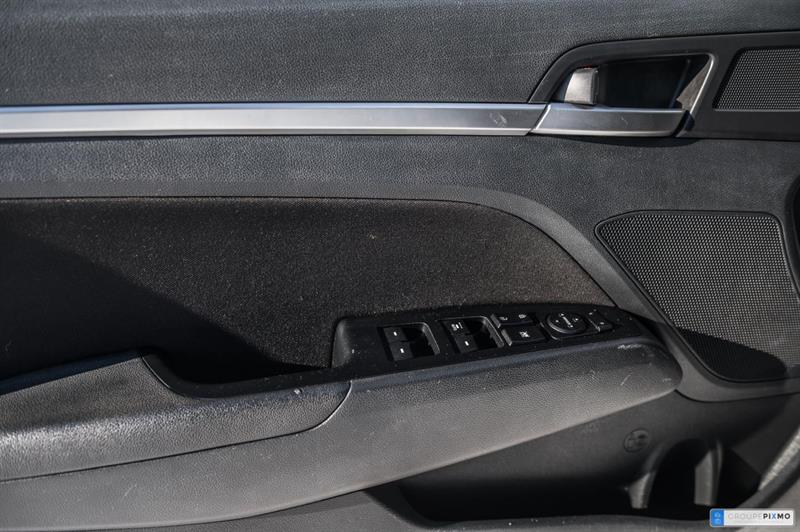 hyundai Elantra 2019 - 12