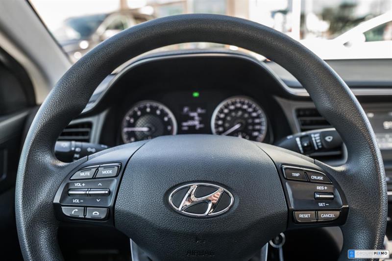 hyundai Elantra 2019 - 16