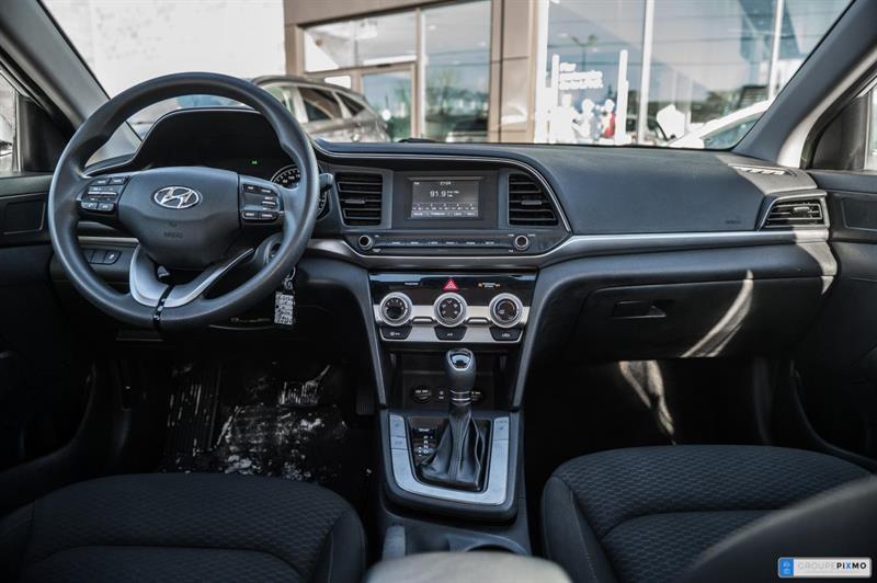 hyundai Elantra 2019 - 24