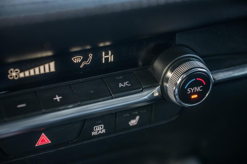 mazda Mazda3 2023 - 26