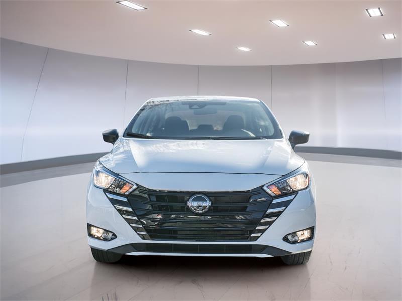 nissan Versa 2023 - 5