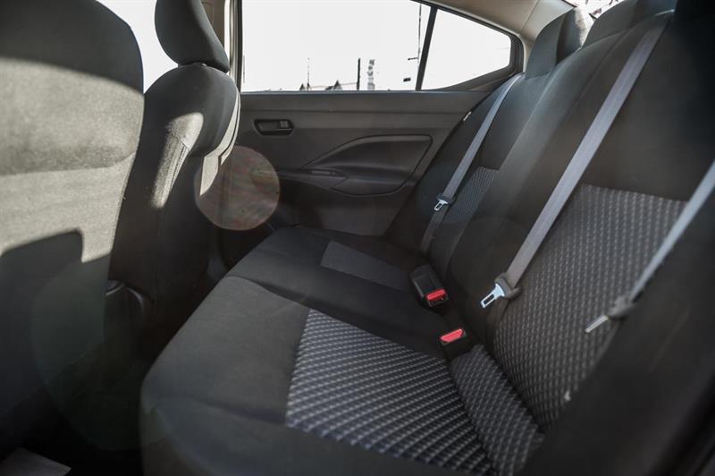 nissan Versa 2023 - 23