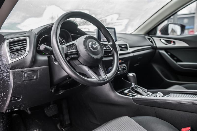 mazda Mazda3 2018 - 14