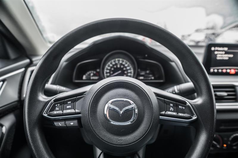 mazda Mazda3 2018 - 16