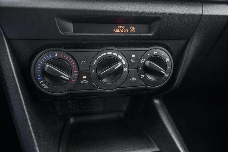 mazda Mazda3 2018 - 21