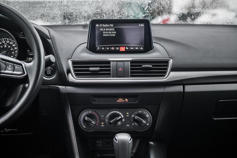 mazda Mazda3 2018 - 28